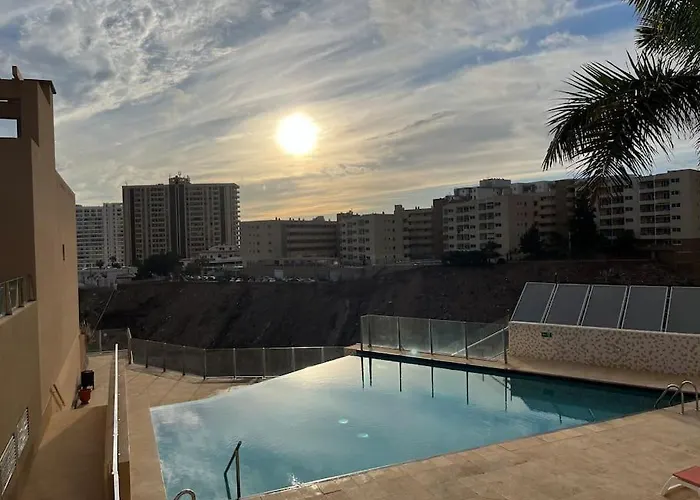 Sun And Sea Vacation In The Heart Of Playa Paraiso Apartment Costa Adeje (Tenerife)