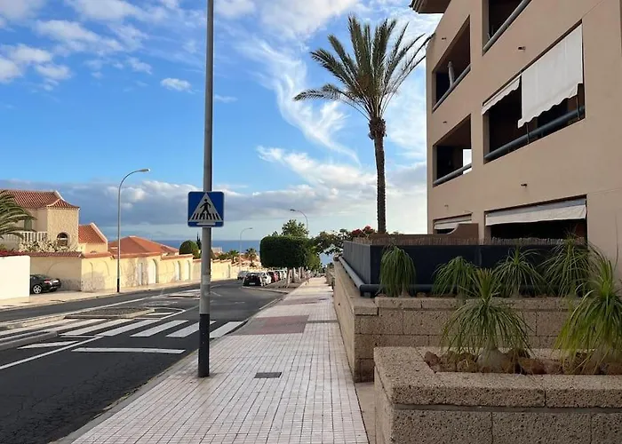 Sun And Sea Vacation In The Heart Of Playa Paraiso Apartmán Costa Adeje (Tenerife)